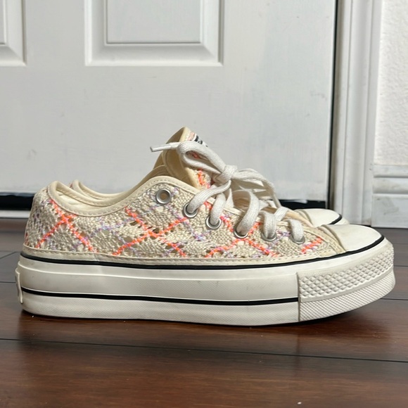 Converse Chuck Taylor AS Boho Crochet Platform Chunky Shoes M7 W9 Low Ox Egret - Picture 2 of 10